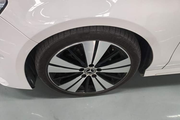 Used Mercedes-Benz CLA 2019 CLA 200 Sport Edition Exterior 4