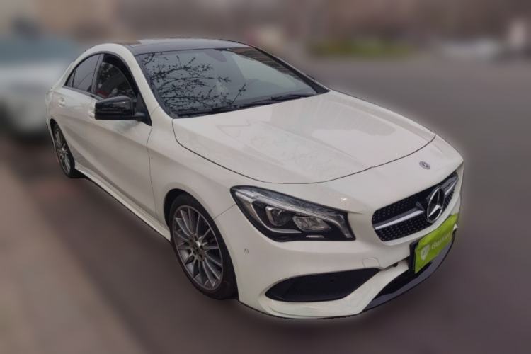 Used Mercedes-Benz CLA 2019 CLA 220 4MATIC Front Right 45 Deg