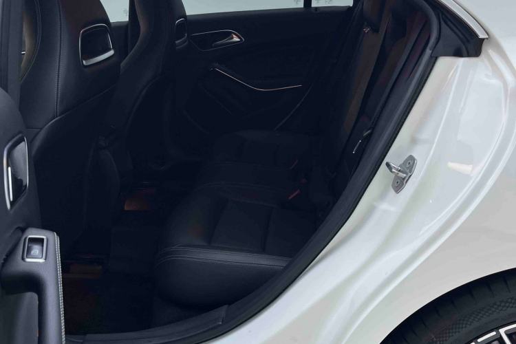 Used Mercedes-Benz CLA 2019 CLA 200 Sport Edition Interior 2