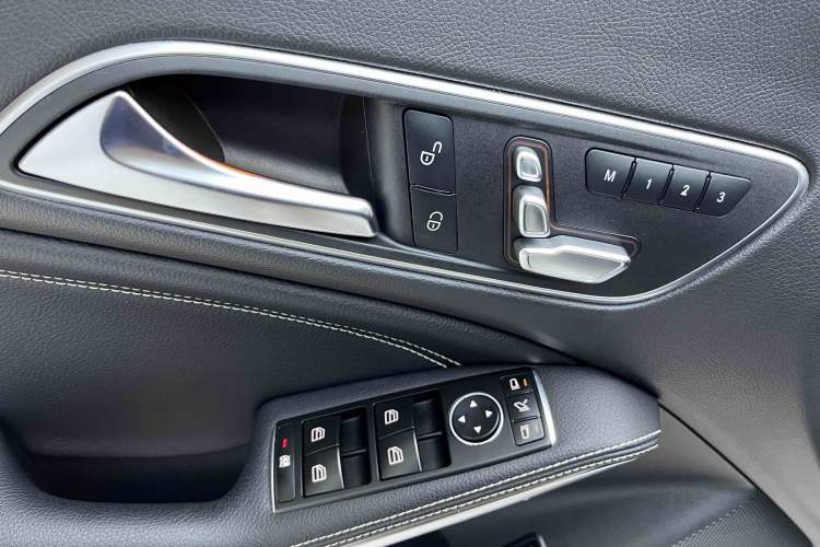 Used Mercedes-Benz CLA 2019 CLA 200 Sport Edition Interior 8