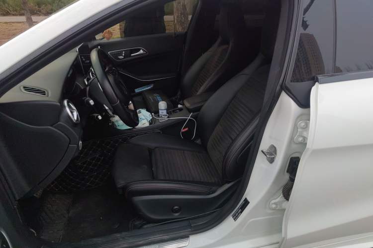 Used Mercedes-Benz CLA 2019 CLA 220 4MATIC Left Front Seat