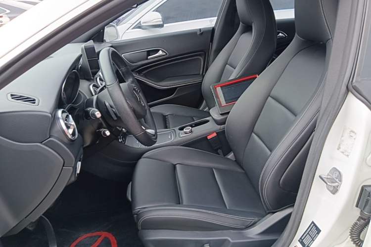 Used Mercedes-Benz CLA 2019 CLA 200 Sport Edition Left Front Seat