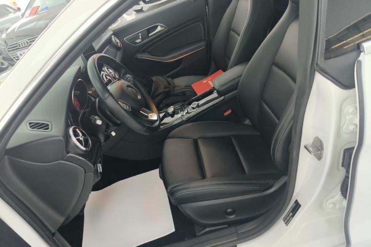 Used Mercedes-Benz CLA 2019 CLA 200 Sport Edition Left Front Seat