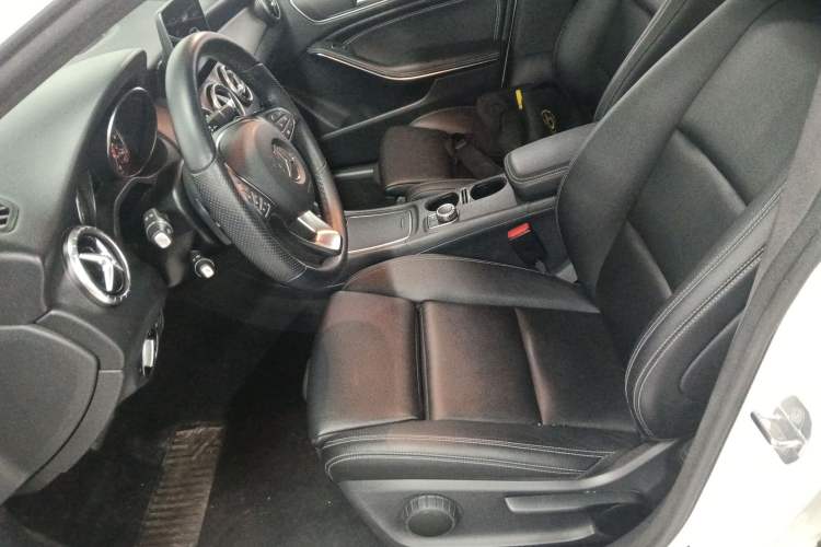 Used Mercedes-Benz CLA 2019 CLA 200 Sport Edition Left Front Seat