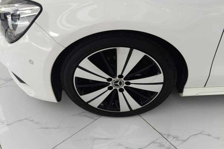 Used Mercedes-Benz CLA 2019 CLA 200 Sport Edition Left Front Wheel Hub