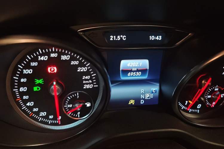 Used Mercedes-Benz CLA 2019 CLA 200 Sport Edition Odometer Close Up