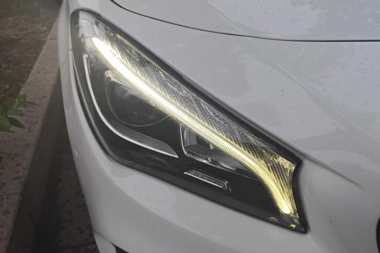 Used Mercedes-Benz CLA 2019 CLA 200 Sport Edition Right Front Headlight