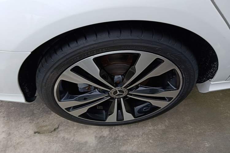 Used Mercedes-Benz CLA 2019 CLA 200 Sport Edition Right Rear Wheel Hub