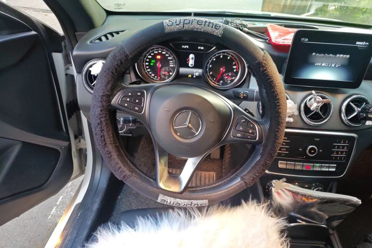 Used Mercedes-Benz CLA 2019 CLA 200 Sport Edition Steering Wheel