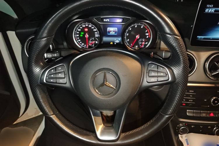 Used Mercedes-Benz CLA 2019 CLA 200 Sport Edition Steering Wheel