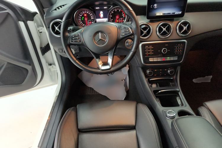 Used Mercedes-Benz CLA 2019 CLA 200 Sport Edition Steering Wheel