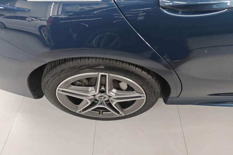 Used Mercedes-Benz CLA 2020 CLA 200 Exterior 5