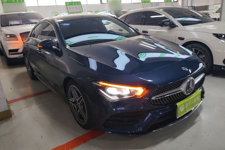 Used Mercedes-Benz CLA 2020 CLA 200 Front Right 45 Deg