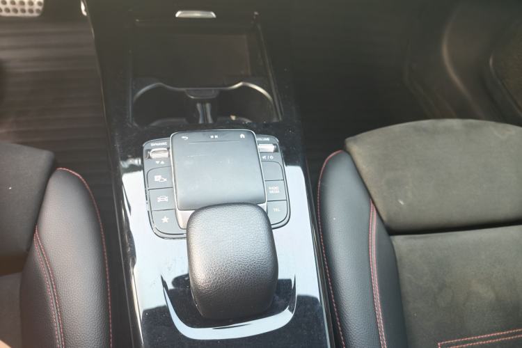 Used Mercedes-Benz CLA 2020 CLA 200 Interior 4