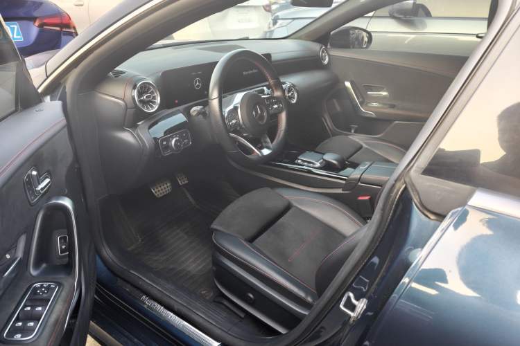 Used Mercedes-Benz CLA 2020 CLA 200 Left Front Seat