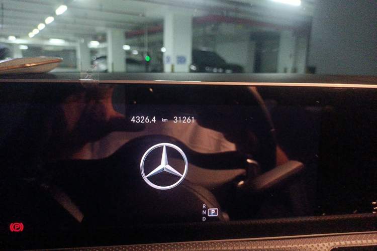 Used Mercedes-Benz CLA 2020 CLA 200 Odometer Close Up