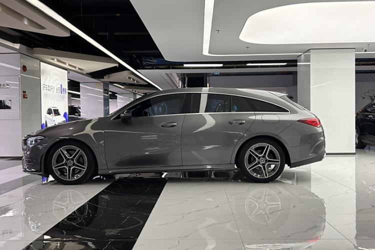 Used Mercedes-Benz CLA 2020 CLA 200 Shooting Brake Exterior 3