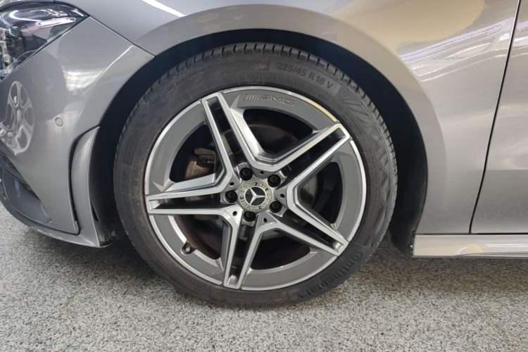 Used Mercedes-Benz CLA 2020 CLA 200 Exterior 4