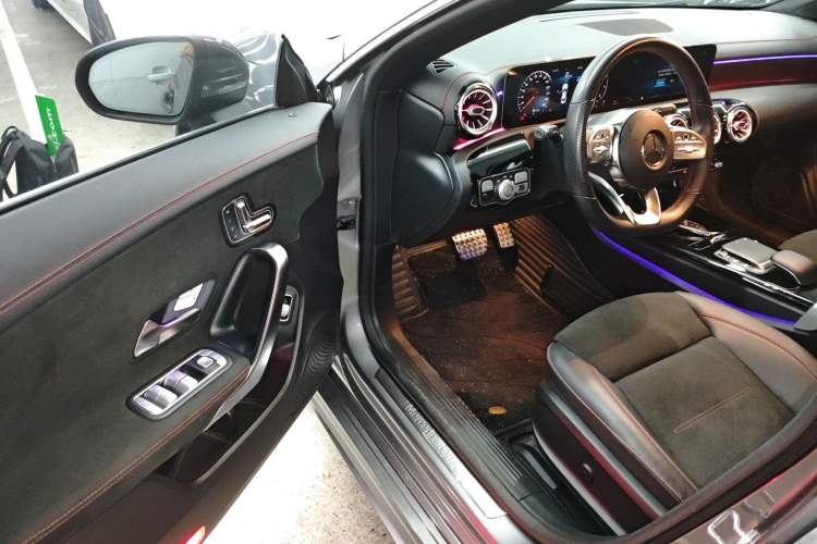 Used Mercedes-Benz CLA 2020 CLA 200 Interior 3