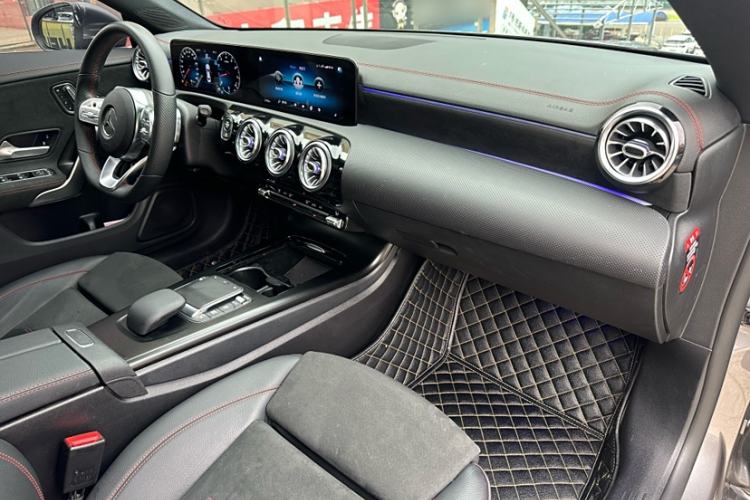 Used Mercedes-Benz CLA 2020 CLA 200 Interior 6