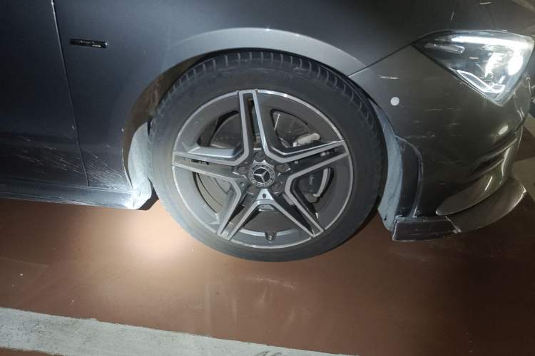 Used Mercedes-Benz CLA 2020 CLA 200 Right Front Wheel Hub