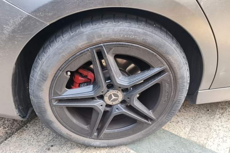 Used Mercedes-Benz CLA 2020 CLA 200 Right Rear Wheel Hub
