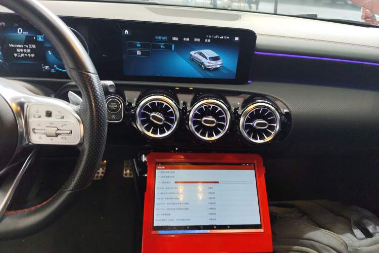 Used Mercedes-Benz CLA 2020 CLA 200 Shooting Brake Audio And AC Panel