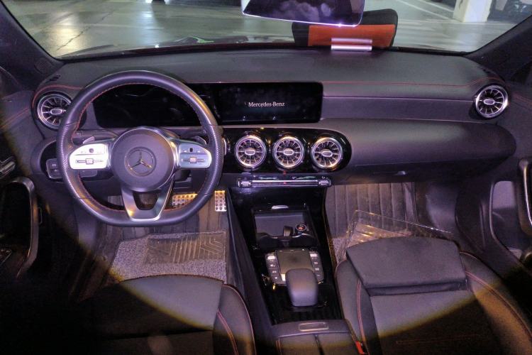 Used Mercedes-Benz CLA 2020 CLA 200 Center Console