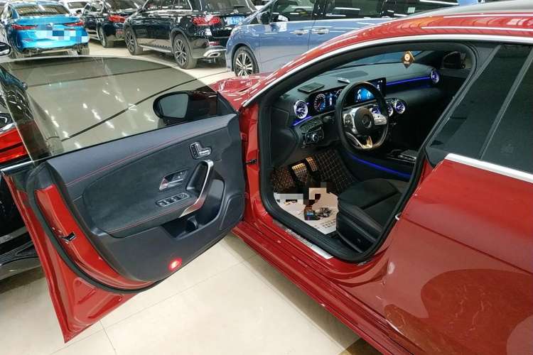Used Mercedes-Benz CLA 2020 CLA 200 Shooting Brake Driver Seat