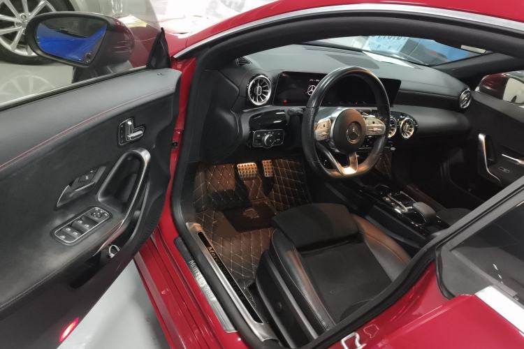 Used Mercedes-Benz CLA 2020 CLA 200 Shooting Brake Driver Seat