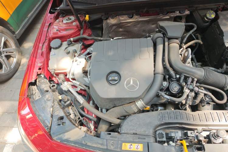 Used Mercedes-Benz CLA 2020 CLA 200 Engine Bay Right