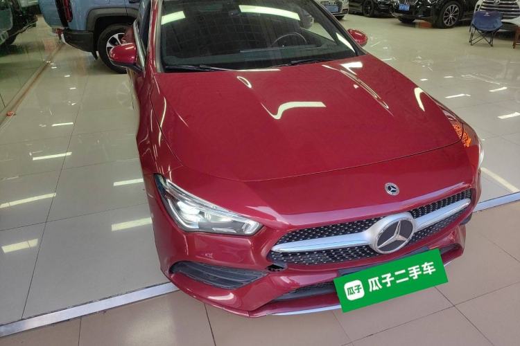 Used Mercedes-Benz CLA 2020 CLA 200 Shooting Brake Front Right 45 Deg