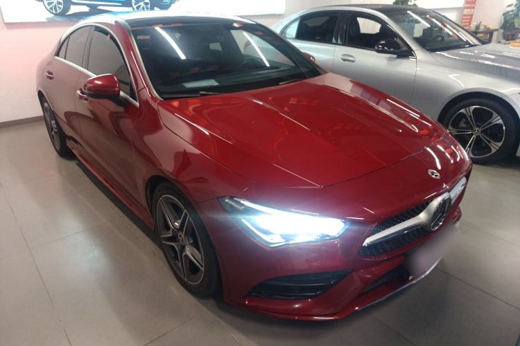 Used Mercedes-Benz CLA 2020 CLA 200 Front Right 45 Deg