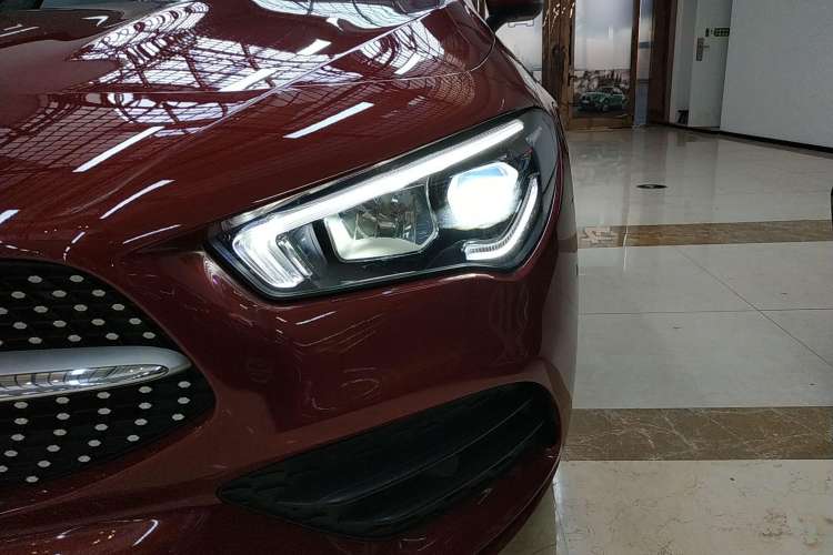 Used Mercedes-Benz CLA 2020 CLA 200 Shooting Brake Left Front Headlight