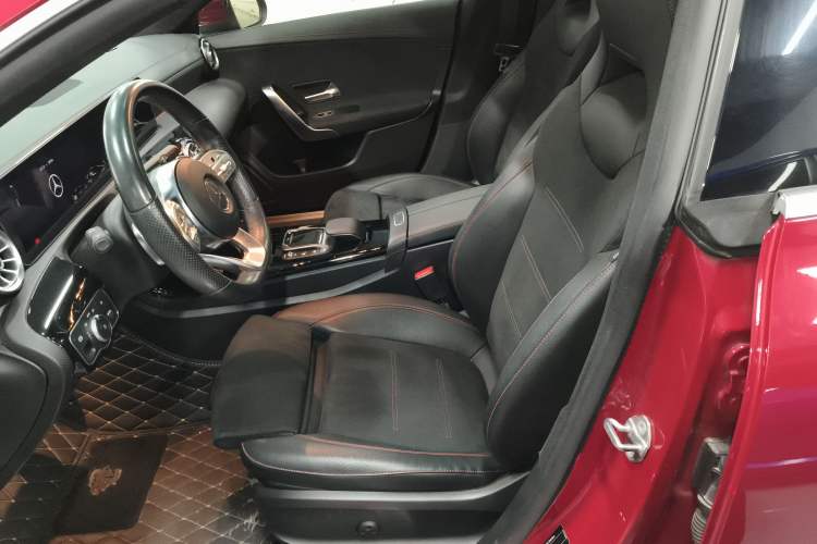 Used Mercedes-Benz CLA 2020 CLA 200 Shooting Brake Left Front Seat