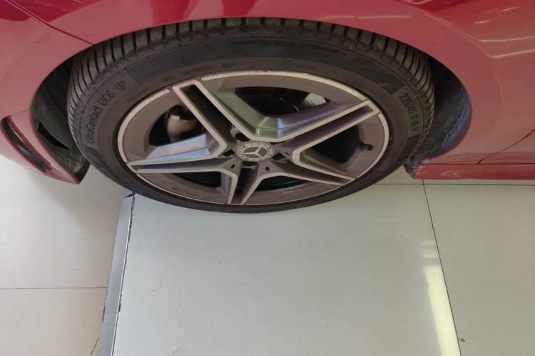 Used Mercedes-Benz CLA 2020 CLA 200 Shooting Brake Left Front Wheel Hub