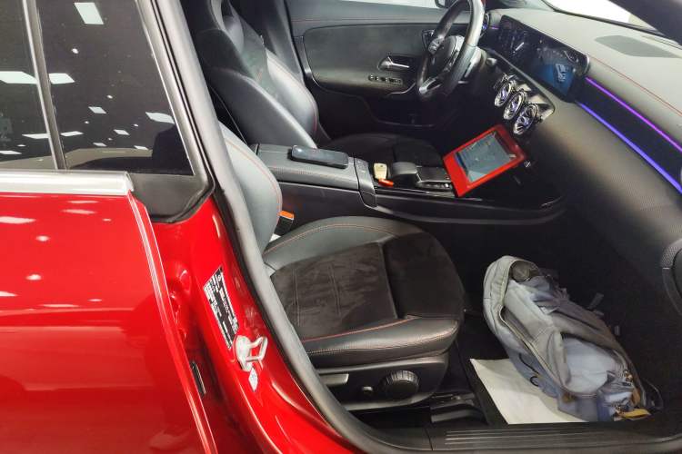 Used Mercedes-Benz CLA 2020 CLA 200 Shooting Brake Right Front Seat