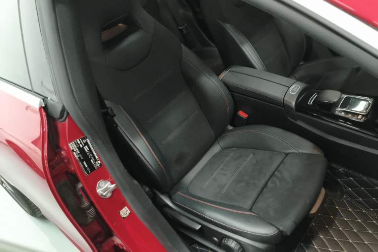 Used Mercedes-Benz CLA 2020 CLA 200 Shooting Brake Right Front Seat