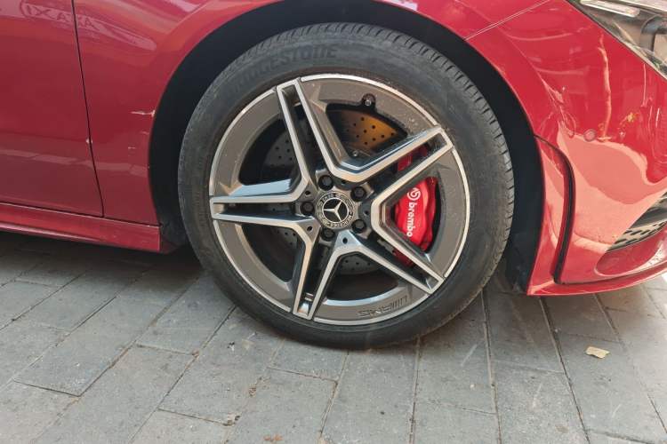 Used Mercedes-Benz CLA 2020 CLA 200 Right Front Wheel Hub