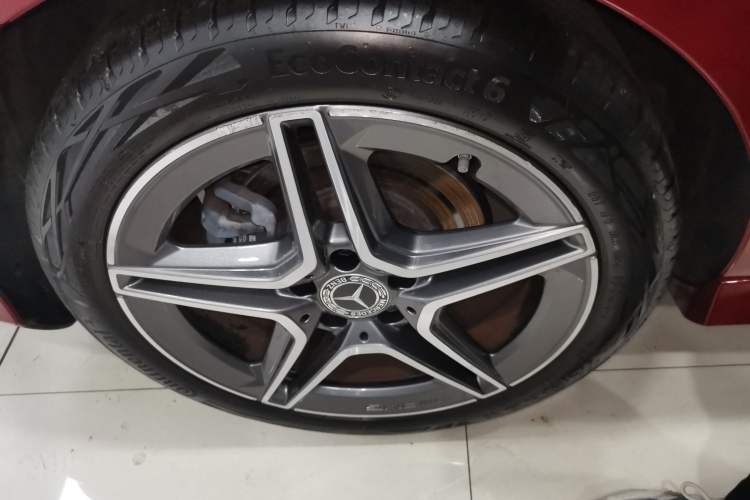 Used Mercedes-Benz CLA 2020 CLA 200 Right Rear Wheel Hub