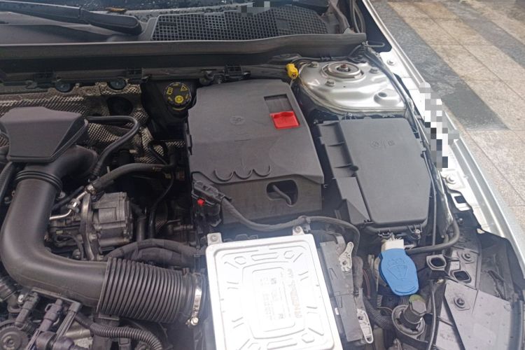 Used Mercedes-Benz CLA 2020 CLA 200 Engine Bay Left