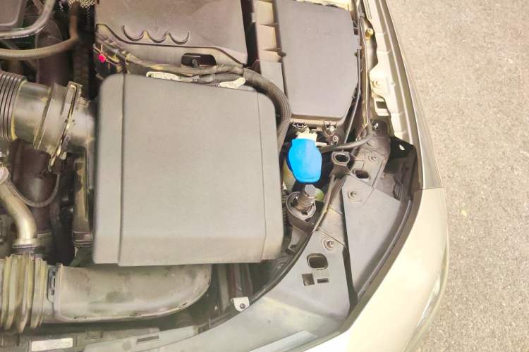 Used Mercedes-Benz CLA 2020 CLA 260 4MATIC Engine Bay Left