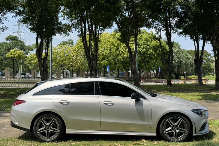 Used Mercedes-Benz CLA 2020 CLA 200 Shooting Brake Exterior 8