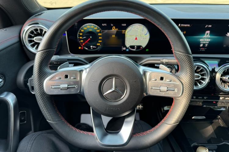 Used Mercedes-Benz CLA 2020 CLA 200 Interior 7