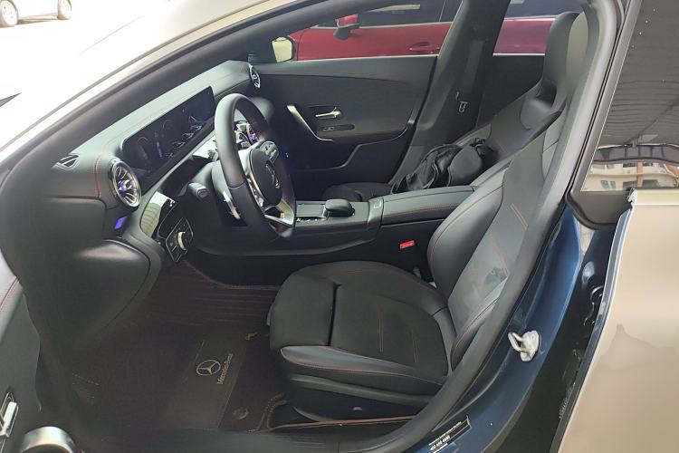 Used Mercedes-Benz CLA 2020 CLA 200 Shooting Brake Left Front Seat