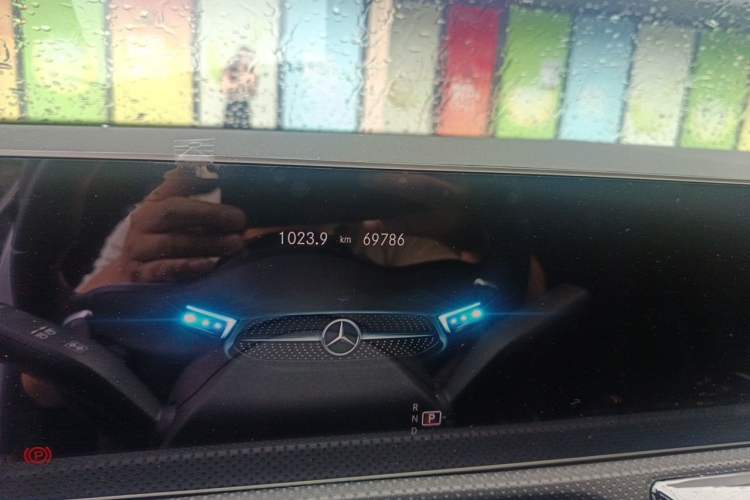 Used Mercedes-Benz CLA 2020 CLA 200 Odometer Close Up