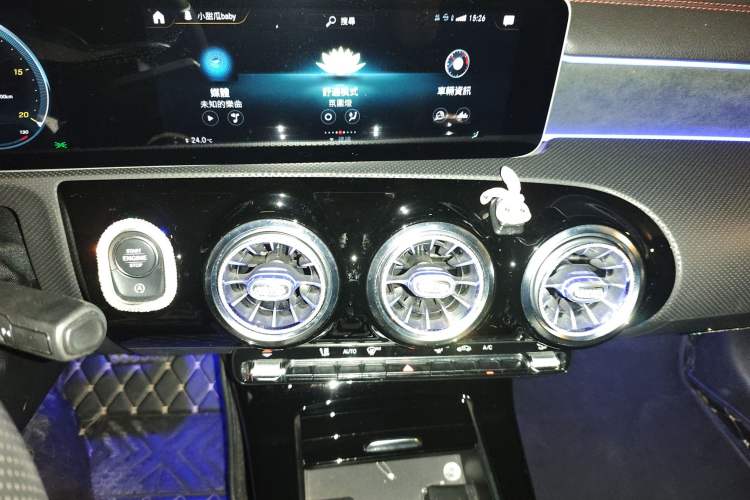 Used Mercedes-Benz CLA 2020 CLA 200 Audio And AC Panel