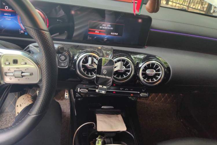 Used Mercedes-Benz CLA 2020 CLA 260 4MATIC Audio And AC Panel