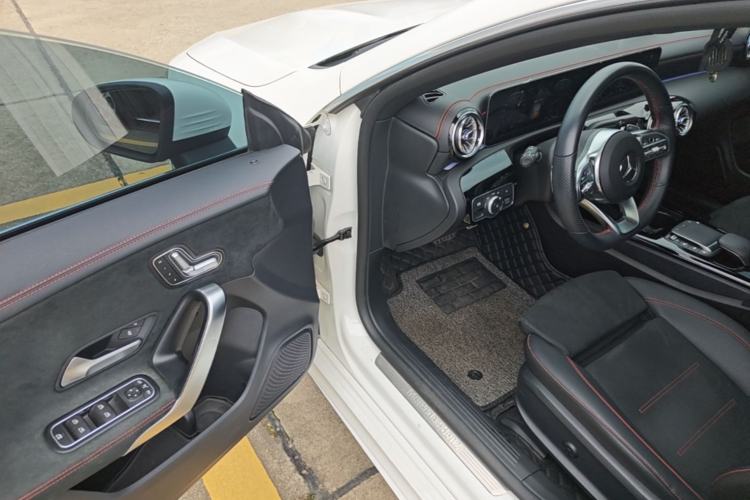 Used Mercedes-Benz CLA 2020 CLA 200 Shooting Brake Driver Seat
