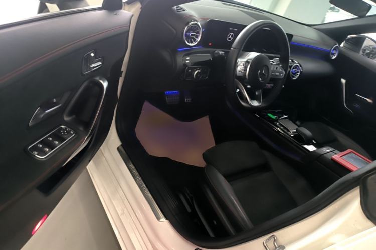 Used Mercedes-Benz CLA 2020 CLA 200 Shooting Brake Driver Seat